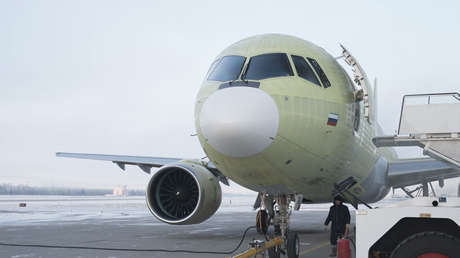 El avión de pasajeros más avanzado de fabricación rusa, MS-21-300, realiza con éxito su primer vuelo (VIDEO, FOTOS)