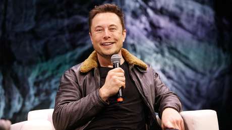 Musk vende otros 1.020 millones de dólares en acciones de Tesla, acercándose al objetivo de deshacerse de un 10 % de ellas