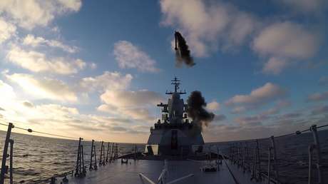 VIDEO: Duelo de buques rusos en el que una corbeta destruye un misil disparado desde otro barco