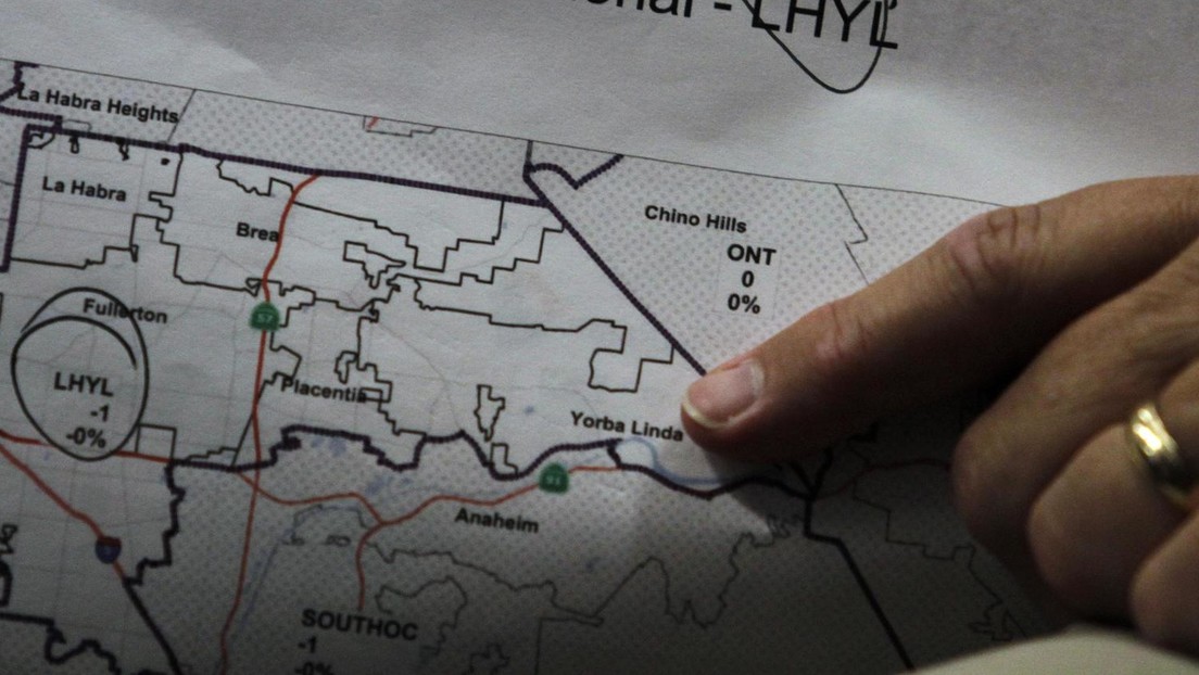 Un hombre encuentra a su madre biológica tras dibujar de memoria un mapa de la aldea de la que fue secuestrado hace 33 años