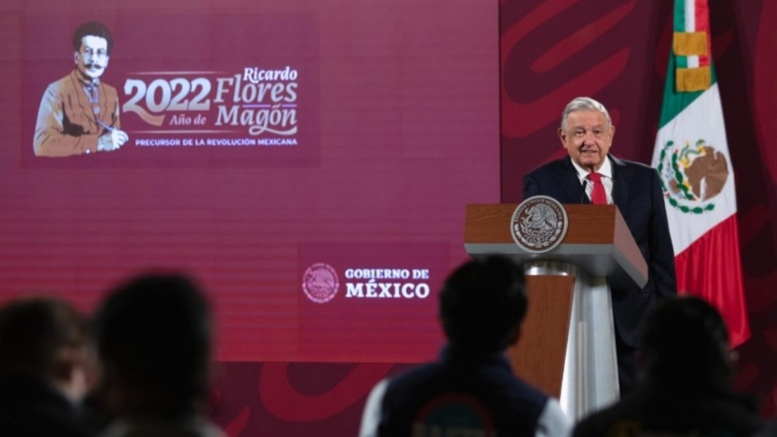 López Obrador explica por qué no le gusta que erijan estatuas en su honor