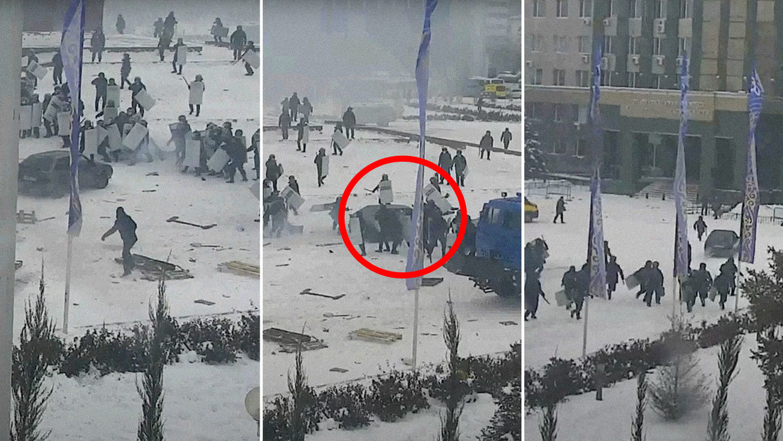 VIDEO: Un coche embiste contra un cordón policial en medio de los disturbios en Kazajistán