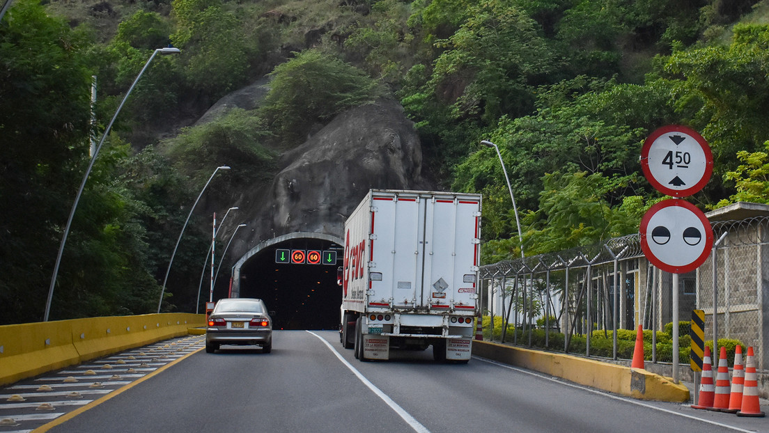 Mueren 8 personas y 33 resultan heridas tras un accidente de tránsito en un túnel de Colombia (FOTOS, VIDEOS)
