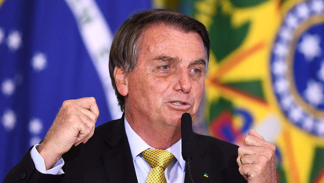 Bolsonaro considera "agresiva" la carta del director de la agencia sanitaria que arremetió contra él por sus ataques a la vacunación infantil