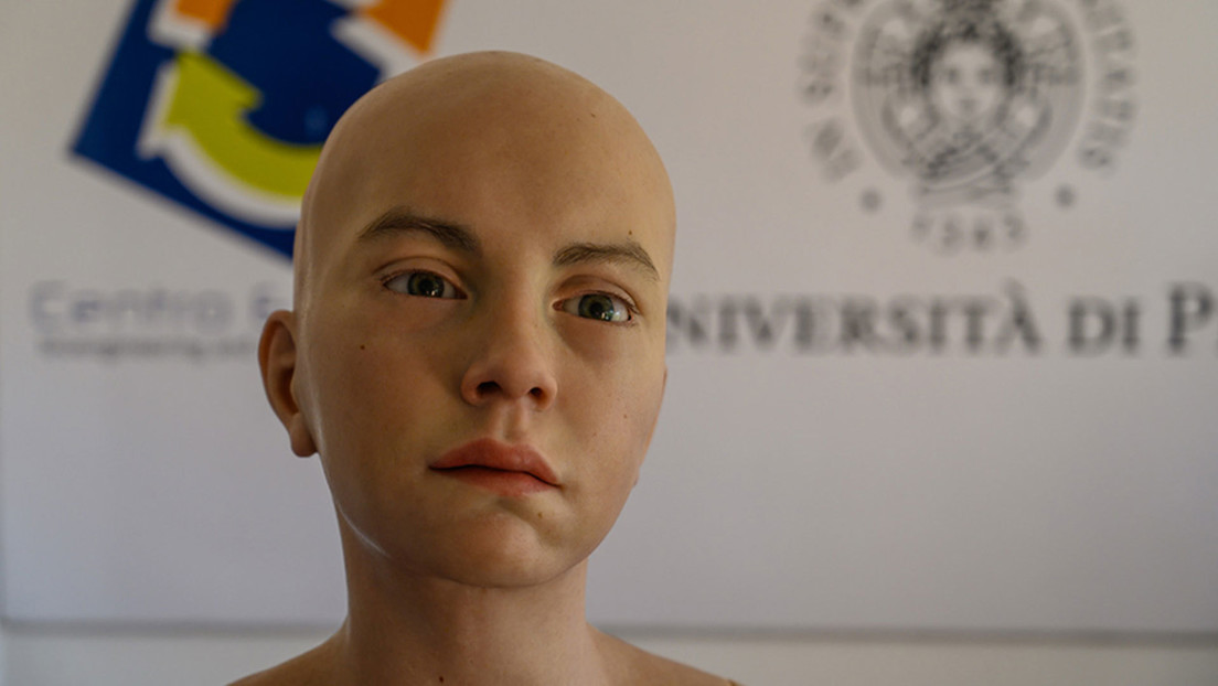 VIDEO: Crean un androide ‘adolescente’ capaz de reaccionar a las emociones humanas