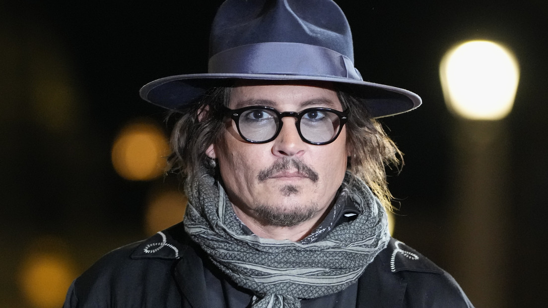 Johnny Depp pone a la venta una colección de NFT que incluye 11.111 cuadros creados por él mismo