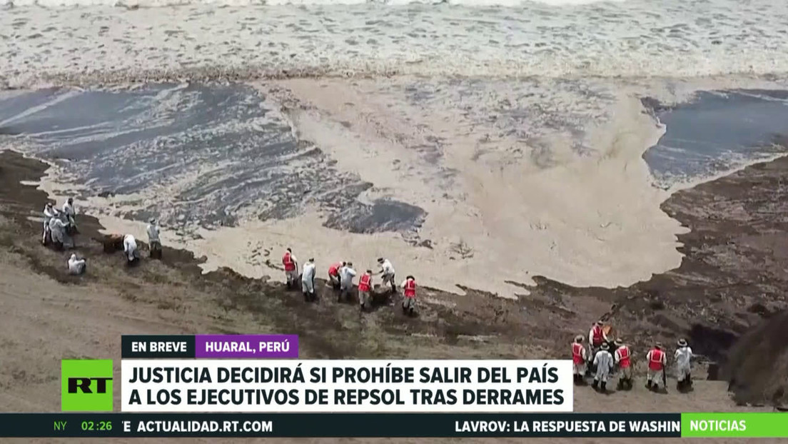 La Justicia de Perú decide si prohíbe salir del país a los ejecutivos de Repsol tras los derrames de crudo
