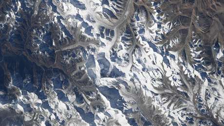 ¿Puedes encontrar el monte Everest en la detallada foto tomada desde el espacio por los astronautas de la EEI?