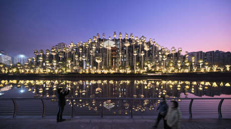 Los jardines colgantes de Shanghái: el impresionante y moderno complejo comercial en China cubierto de 1.000 árboles
