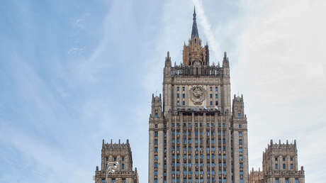 «Los medios estadounidenses no escribirán nada sobre esto»: Rusia desmiente la publicación de NYT sobre la supuesta evacuación de su Embajada en Kiev
