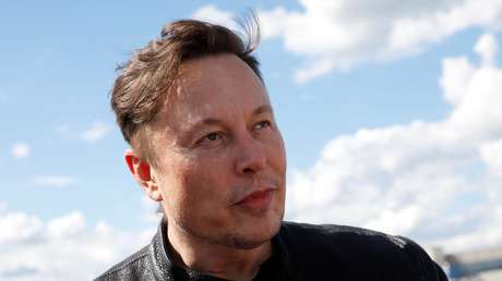¿A la vista de todo el mundo?: Elon Musk afirma que el rastreo que se hace en redes acerca de sus viajes se convierte en «un problema de seguridad»