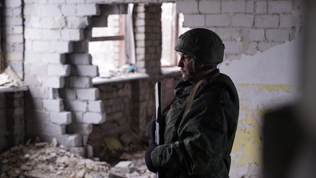 Eskalasi konflik di Donbass: setiap detail adalah menit demi menit