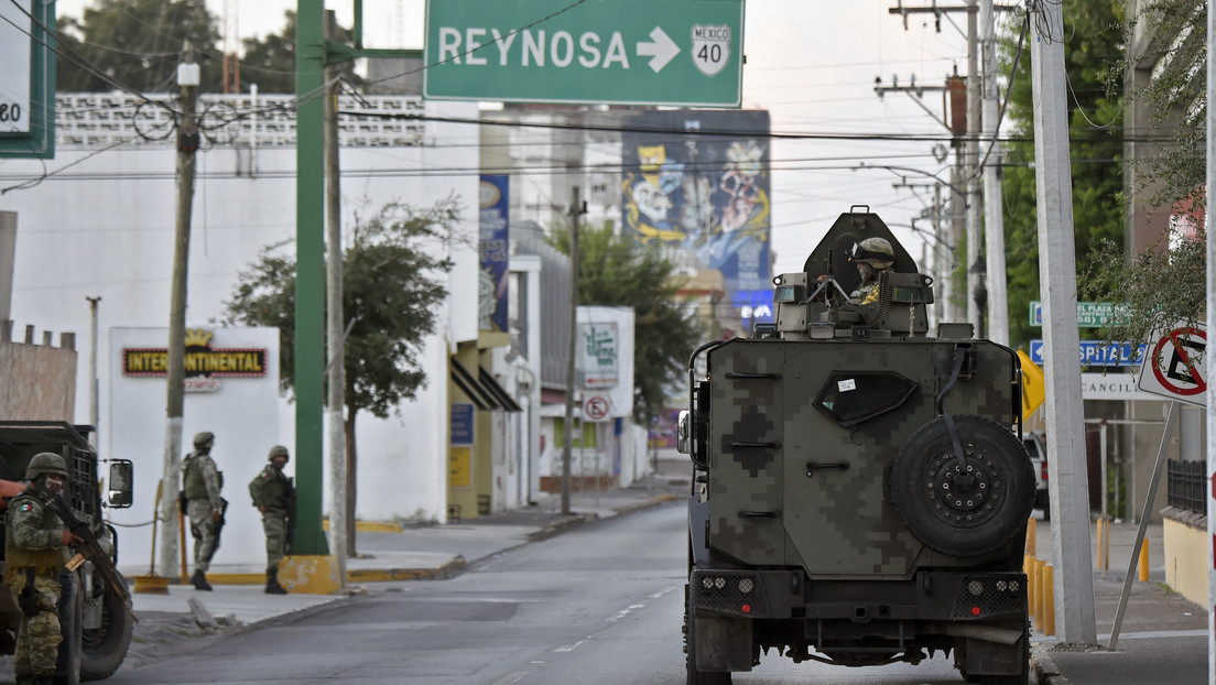 Grupos armados derriban sistemas de videovigilancia policial en 4 ciudades del noreste de México
