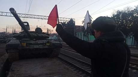 Lavrov: La salida de las tropas rusas de la frontera ucraniana estaba programada y «no depende de la histeria de Occidente»