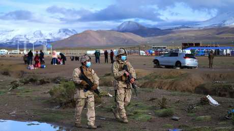 Chile no descarta la implementación del toque de queda ante la crisis migratoria
