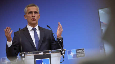 Stoltenberg califica de «una grave violación del derecho internacional» la operación militar en Donbass iniciada por Rusia