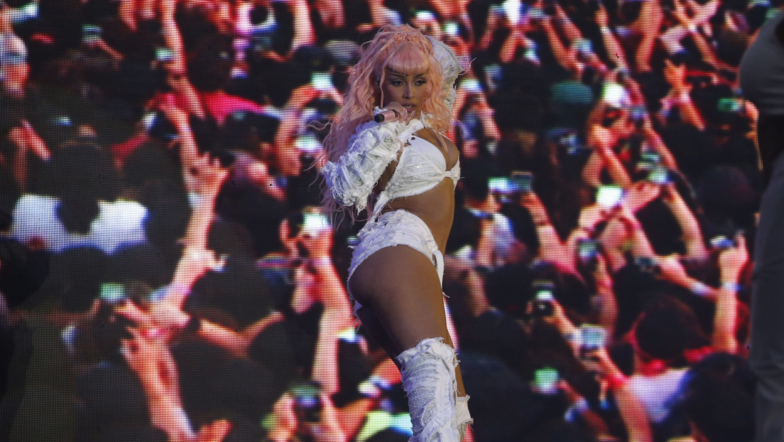 Show cancelado, pelea con los fans y quejas de diva: el polémico paso de la rapera Doja Cat en Paraguay que le valió una campaña de repudio Show cancelado, pelea con los fans y quejas de diva: el polémico paso de la rapera Doja Cat en Paraguay que le valió una campaña de repudio