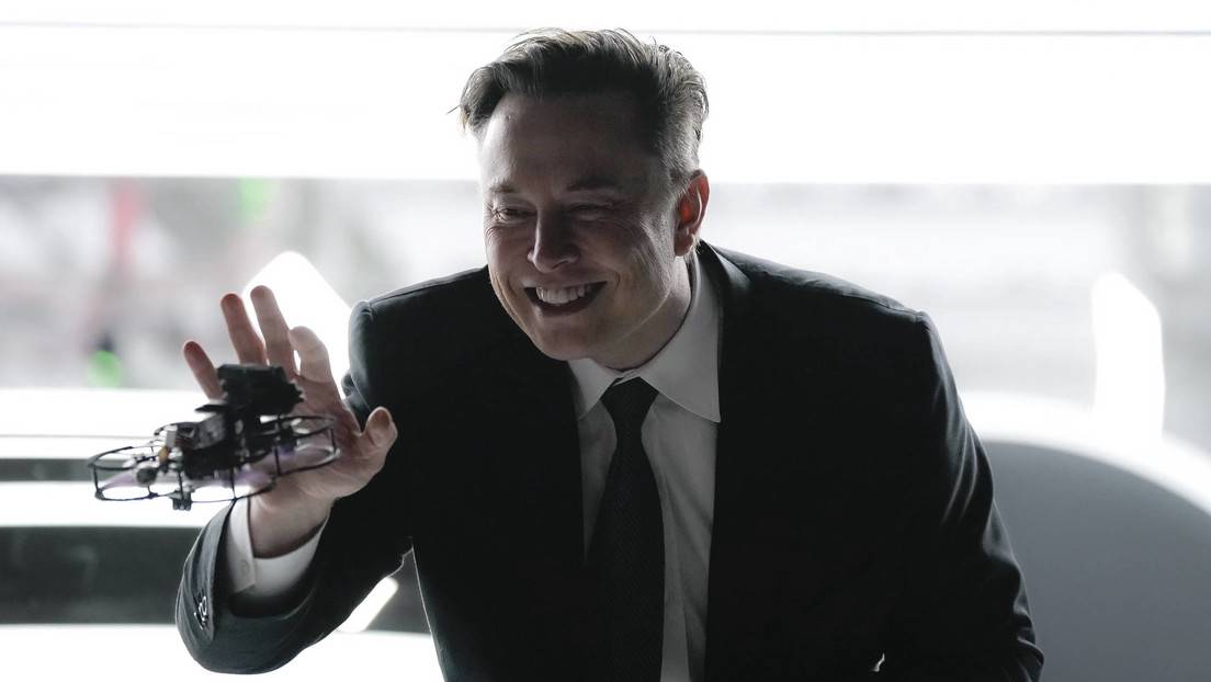 Elon Musk durante la inauguración de la fábrica de Tesla en Grünheide, cerca de Berlín, Alemania. 22 de marzo de 2022