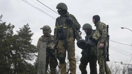 Ministerio de Defensa de Rusia: "El alto el fuego es utilizado por los nacionalistas ucranianos solo para mejorar sus posiciones"