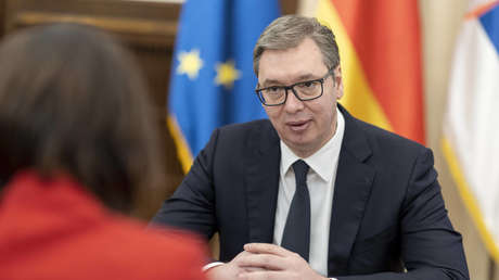El presidente de Serbia advierte que los voluntarios que vayan a luchar a Ucrania serán castigados severamente