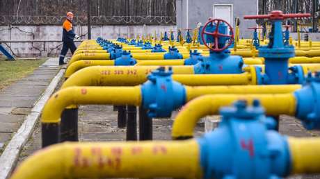 Gazprom asegura que sigue suministrando gas de forma regular a Europa a través de Ucrania