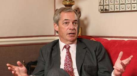 Nigel Farage: Occidente provocó a Rusia "deliberadamente" con sus "juegos de guerra en Ucrania"