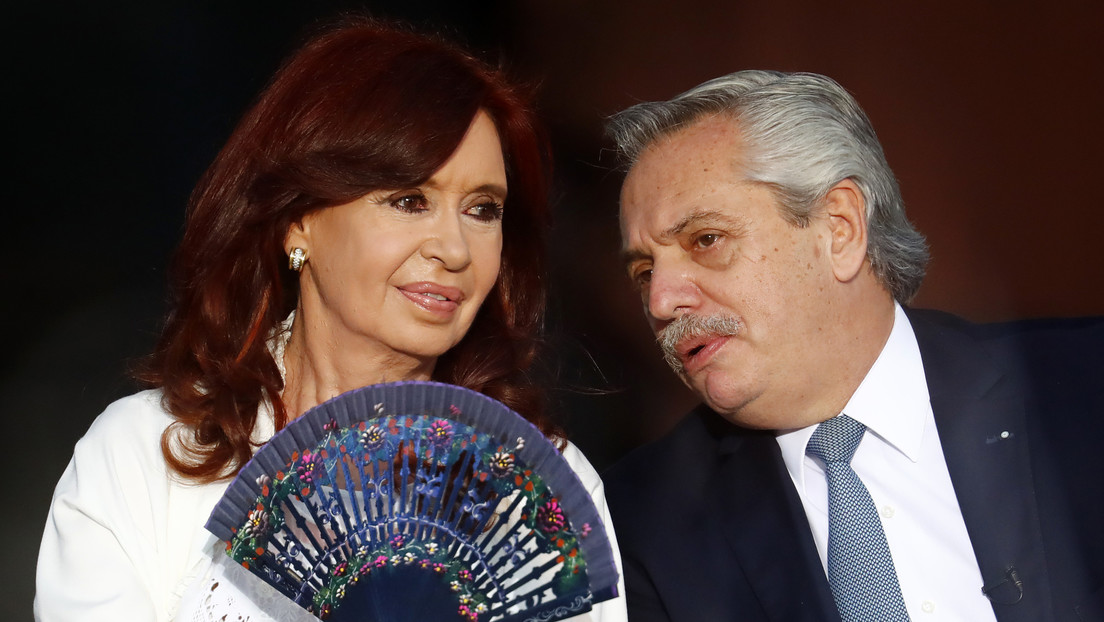 El libro que Cristina Kirchner le regaló a Alberto Fernández y que desató especulaciones sobre su pelea