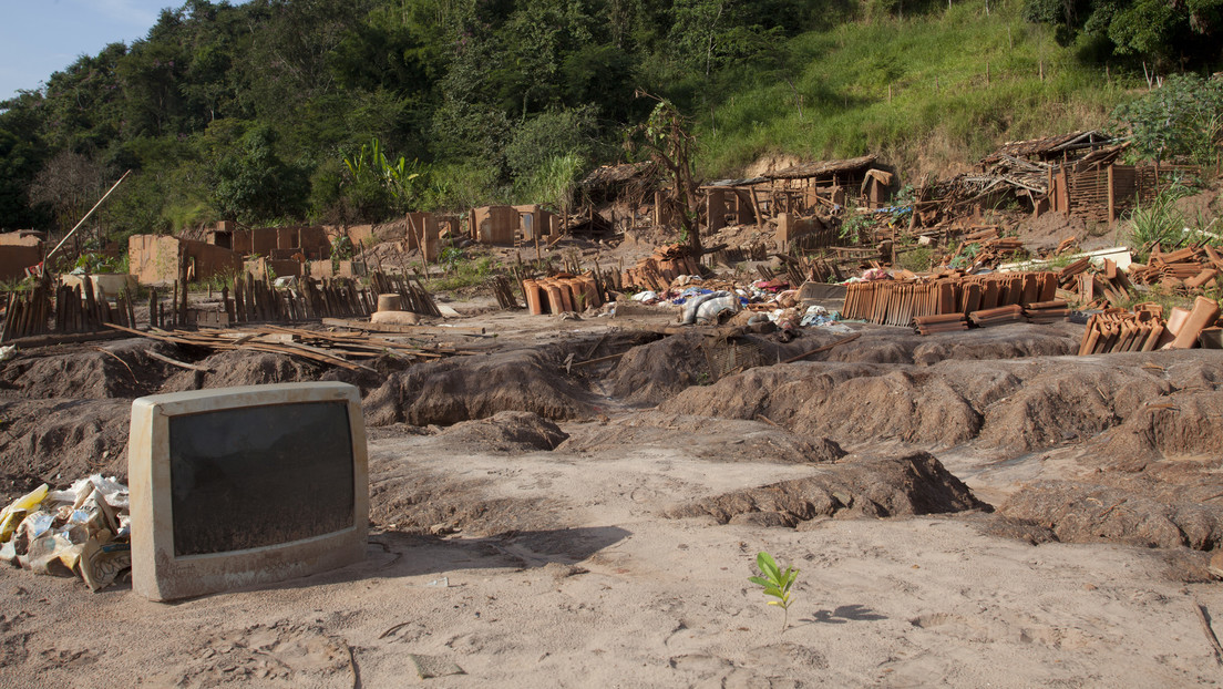 "Es la puerta de nuestra esperanza": Más de 200.000 víctimas de la tragedia minera de Mariana en Brasil esperan justicia en Reino Unido