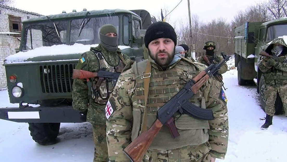 El jefe de una unidad paramilitar ucraniana afirma haber ordenado "no tomar como prisionero a ningún ruso"