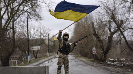 Cancillería rusa: Los "crímenes del régimen de Kiev" en Bucha están concebidos para "frustrar las negociaciones de paz y escalar la violencia"