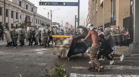 Tensión en Perú: confirman un muerto en las protestas y recrudece la presión contra Castillo