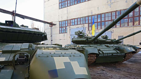 Los países de la OTAN acuerdan enviar a Ucrania equipos "más pesados" y ayudar a readiestrar al personal a las armas del bloque