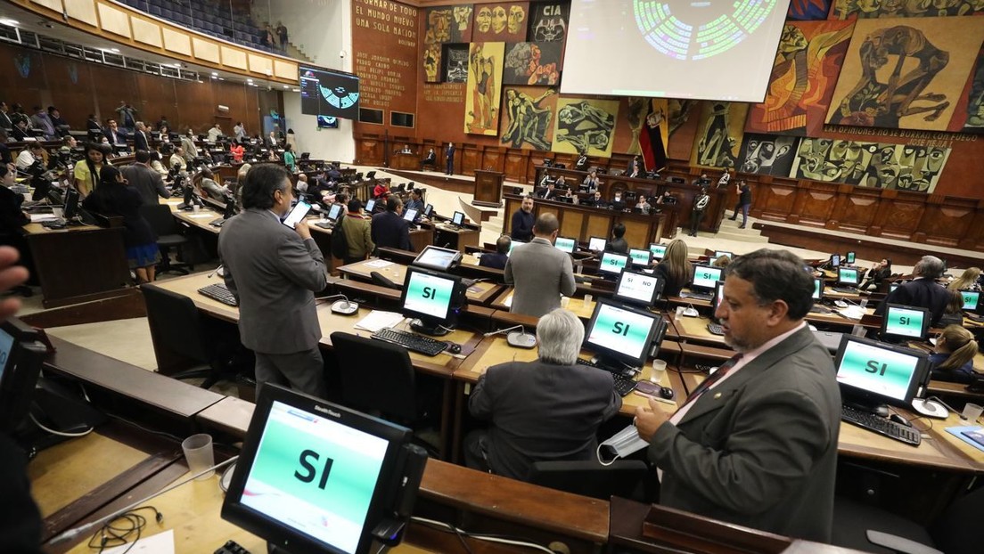 En qué consiste la ley que regula el uso legítimo de la fuerza en Ecuador (y por qué algunos legisladores se abstuvieron en la Asamblea)