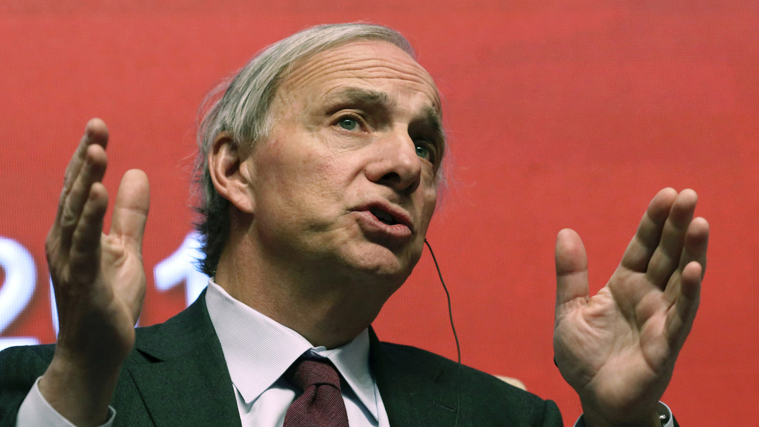 Ray Dalio arremete contra los 