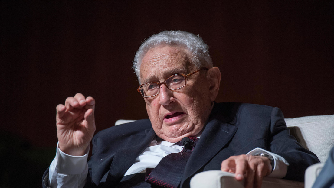 Henry Kissinger considera 