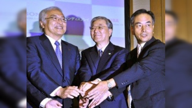 Sony, Hitachi y Toshiba: el trío de ases que fabricará las nuevas pantallas LCD