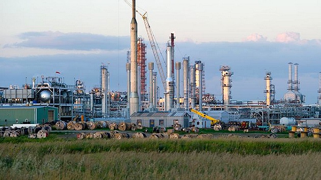 "El 'arma petrolera' es el instrumento principal de la política exterior de EE.UU."