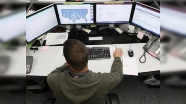 Advierten de una guerra cibernética en el 2012