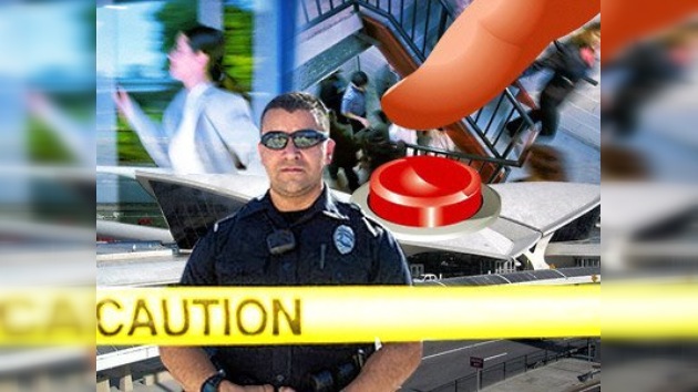 Un haitiano detenido por fallo de seguridad en el aeropuerto de Nueva York