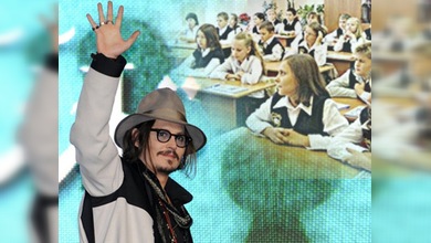 El capitán Jack Sparrow hace visita sorpresa a unos alumnos rebeldes