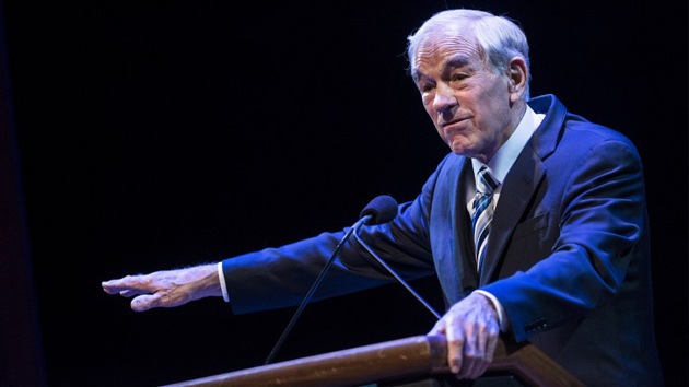 Ron Paul: "La arrogancia de EE.UU. podría llevar a una gran guerra en Europa"