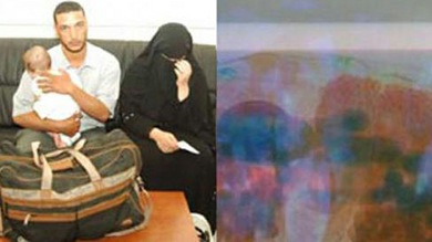 Unos padres intentan cruzar la frontera con su hijo en la maleta