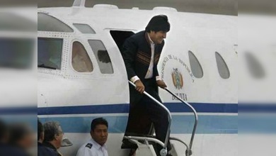 Rusia promete a Bolivia modelo de avión presidencial en exposición chilena