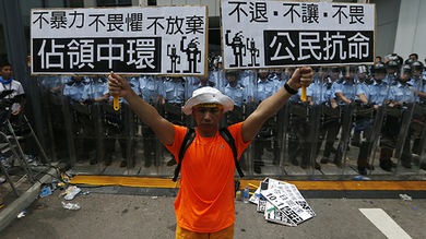 Medios chinos: EE.UU. exporta "revoluciones de colores" a Hong Kong