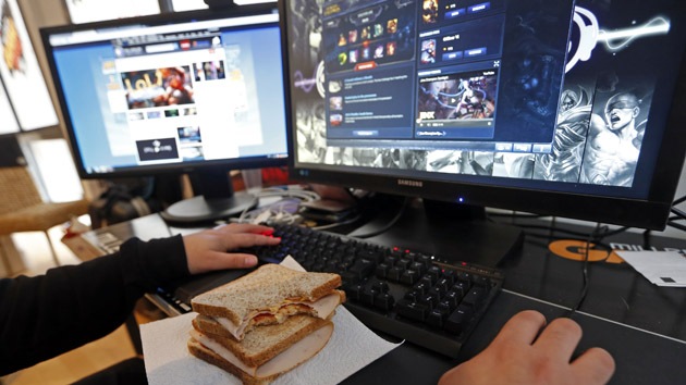 Gigantes de la alimentación enganchan a los niños a juegos virtuales nocivos