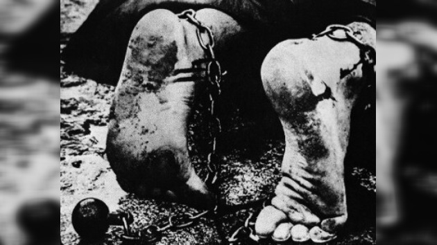 Hallan a un centenar de 'esclavos' en un taller clandestino en México