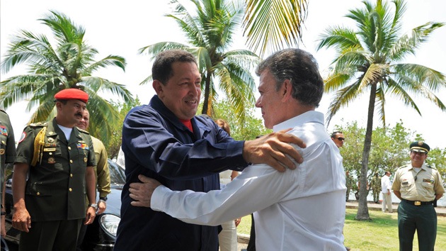 Santos califica a Chávez de "fundamental" en el proceso de paz con las FARC