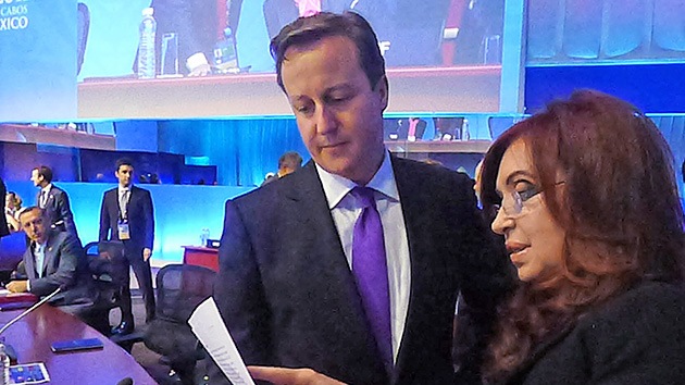 El primer ministro británico se niega a hablar con la presidenta argentina sobre las Malvinas
