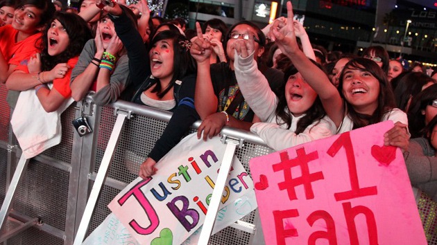 La ciencia demuestra que la obsesión por Bieber es más contagiosa que el sarampión