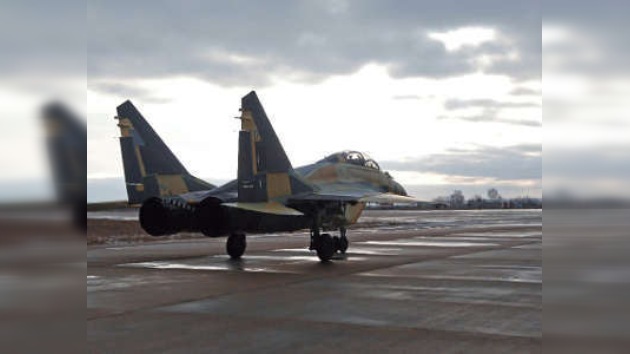 La Armada india recibe los primeros cazas MiG-29K/KUB